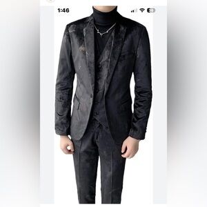 Men rose pattern formal suit